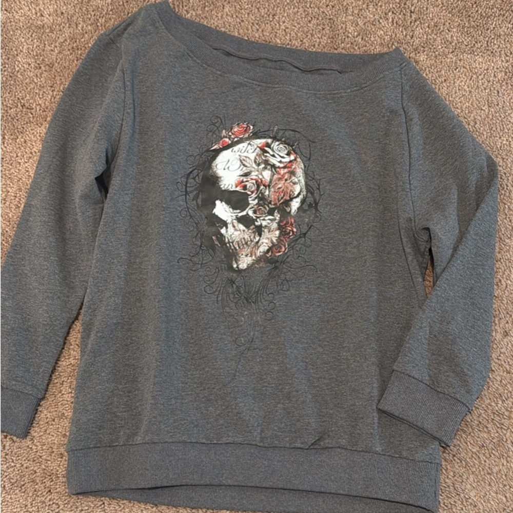 Gray Skull Graphic Kids Sweatshirt